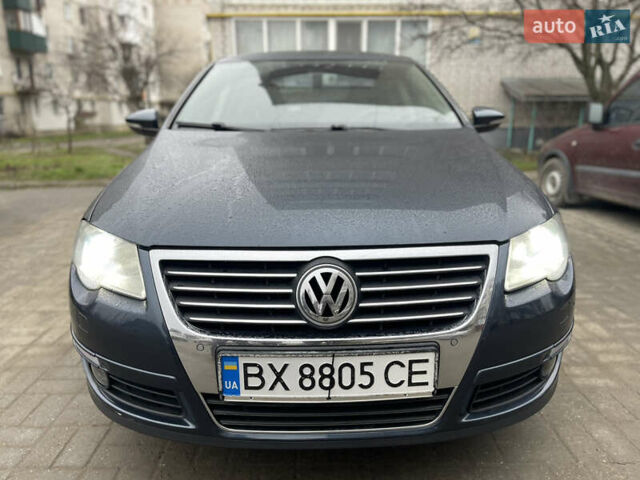 Синий Фольксваген Пассат, объемом двигателя 2 л и пробегом 287 тыс. км за 6850 $, фото 1 на Automoto.ua