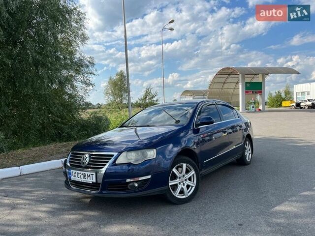 Синий Фольксваген Пассат, объемом двигателя 1.8 л и пробегом 292 тыс. км за 6500 $, фото 1 на Automoto.ua
