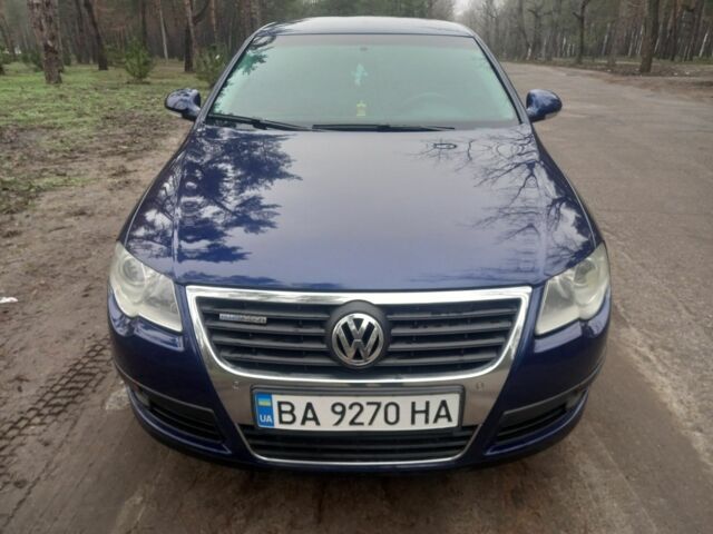 Синій Фольксваген Пассат, об'ємом двигуна 2 л та пробігом 100 тис. км за 7600 $, фото 1 на Automoto.ua