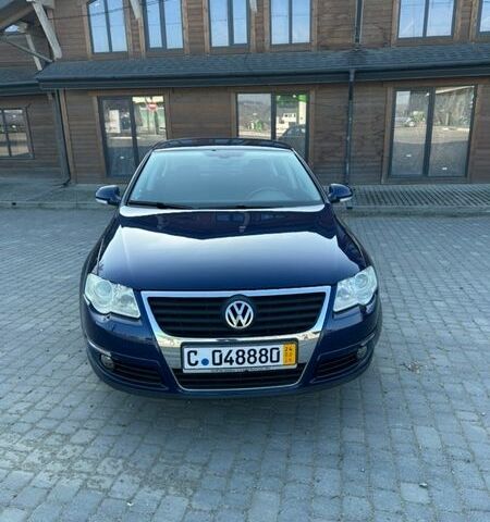 Синий Фольксваген Пассат, объемом двигателя 1.6 л и пробегом 188 тыс. км за 6000 $, фото 1 на Automoto.ua