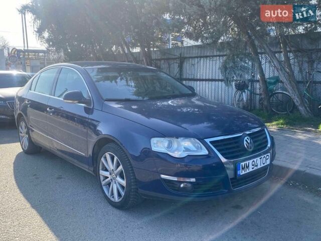 Синий Фольксваген Пассат, объемом двигателя 1.4 л и пробегом 310 тыс. км за 3600 $, фото 1 на Automoto.ua
