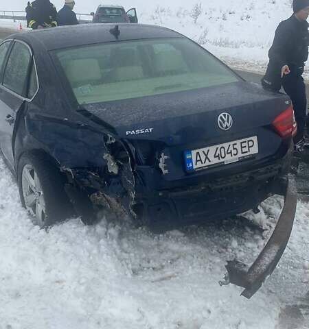 Синій Фольксваген Пассат, об'ємом двигуна 2.5 л та пробігом 155 тис. км за 7000 $, фото 1 на Automoto.ua