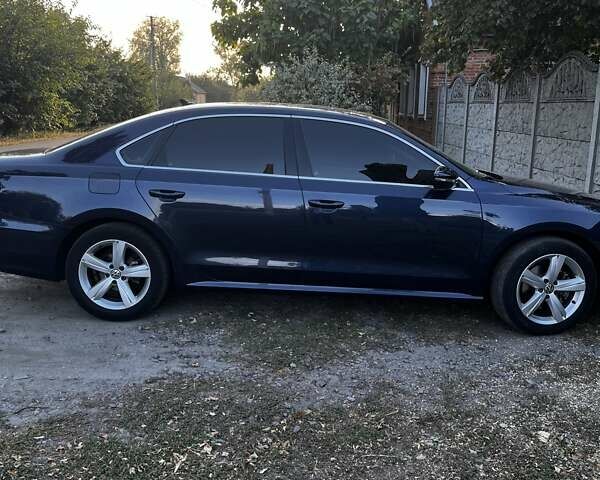 Синій Фольксваген Пассат, об'ємом двигуна 2.5 л та пробігом 189 тис. км за 10200 $, фото 1 на Automoto.ua