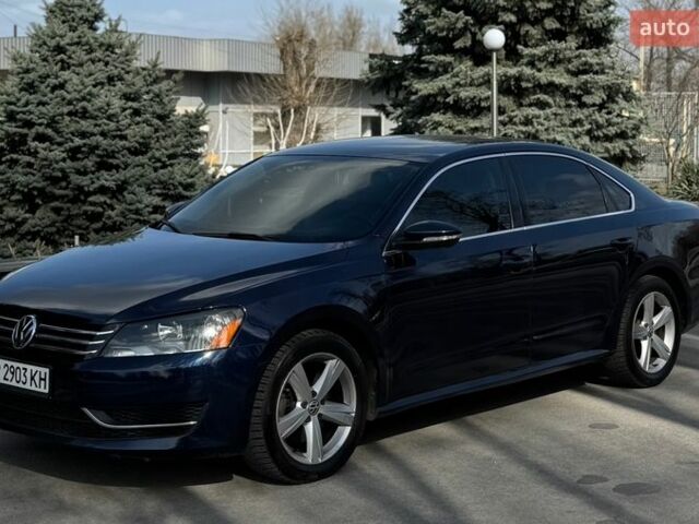 Синій Фольксваген Пассат, об'ємом двигуна 2.48 л та пробігом 250 тис. км за 7850 $, фото 1 на Automoto.ua