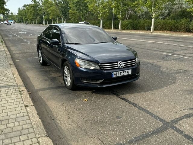 Синій Фольксваген Пассат, об'ємом двигуна 2.5 л та пробігом 292 тис. км за 9000 $, фото 1 на Automoto.ua