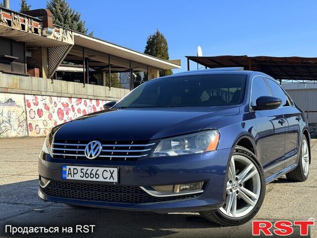 Синий Фольксваген Пассат, объемом двигателя 2 л и пробегом 177 тыс. км за 12800 $, фото 1 на Automoto.ua