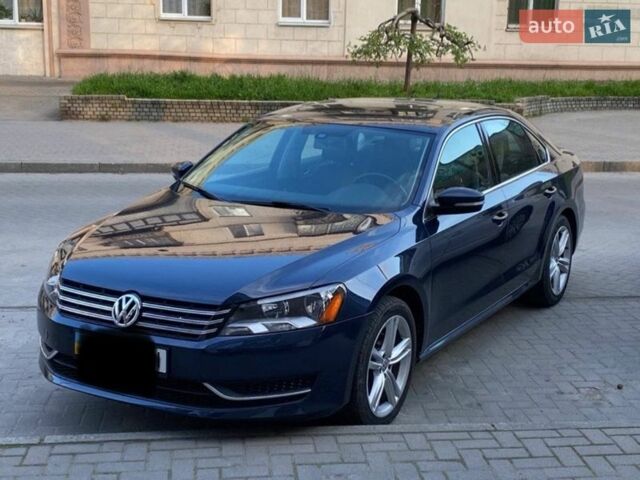 Синий Фольксваген Пассат, объемом двигателя 2.48 л и пробегом 190 тыс. км за 10400 $, фото 1 на Automoto.ua