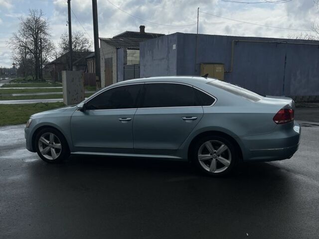 Синій Фольксваген Пассат, об'ємом двигуна 2.5 л та пробігом 258 тис. км за 5300 $, фото 1 на Automoto.ua