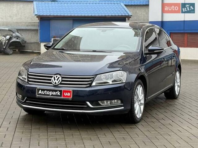 Синий Фольксваген Пассат, объемом двигателя 2 л и пробегом 263 тыс. км за 11690 $, фото 1 на Automoto.ua