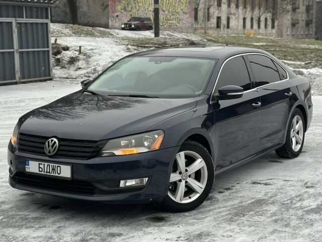 Синий Фольксваген Пассат, объемом двигателя 2.5 л и пробегом 210 тыс. км за 9700 $, фото 1 на Automoto.ua