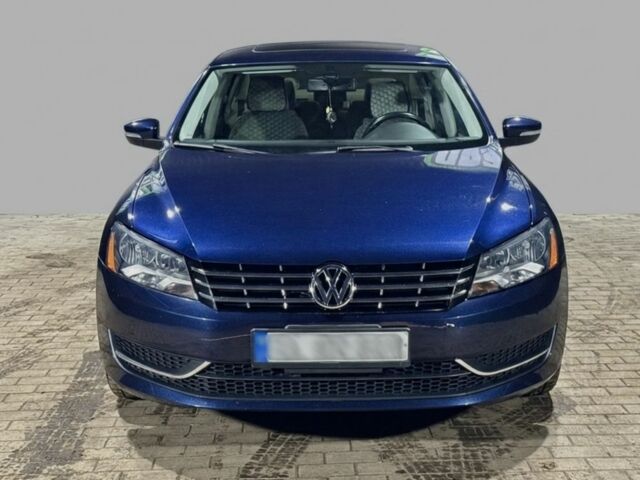 Синій Фольксваген Пассат, об'ємом двигуна 2 л та пробігом 118 тис. км за 11800 $, фото 1 на Automoto.ua