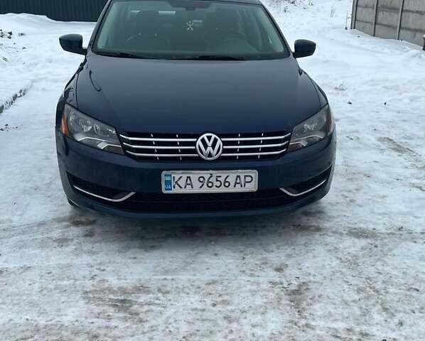 Синий Фольксваген Пассат, объемом двигателя 2.5 л и пробегом 323 тыс. км за 9300 $, фото 1 на Automoto.ua