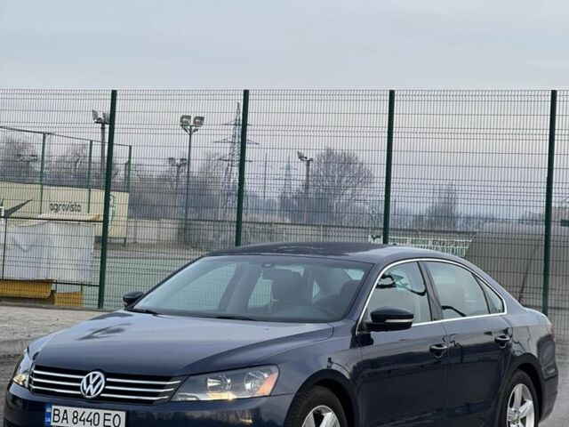 Синій Фольксваген Пассат, об'ємом двигуна 2.5 л та пробігом 186 тис. км за 8500 $, фото 1 на Automoto.ua