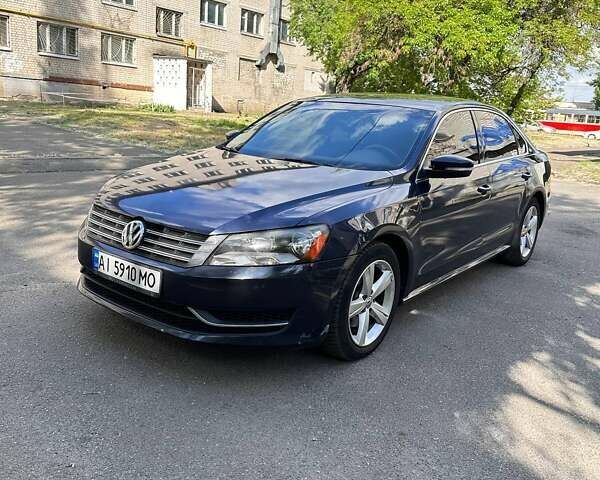 Синий Фольксваген Пассат, объемом двигателя 2.48 л и пробегом 114 тыс. км за 10500 $, фото 1 на Automoto.ua