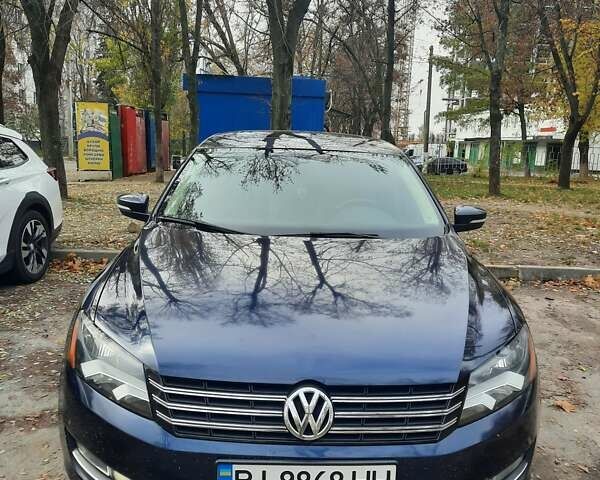 Синій Фольксваген Пассат, об'ємом двигуна 2 л та пробігом 215 тис. км за 11300 $, фото 1 на Automoto.ua