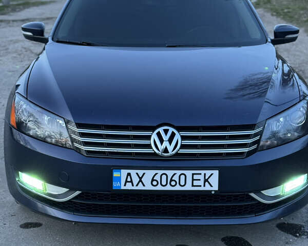 Синий Фольксваген Пассат, объемом двигателя 1.8 л и пробегом 146 тыс. км за 12500 $, фото 1 на Automoto.ua