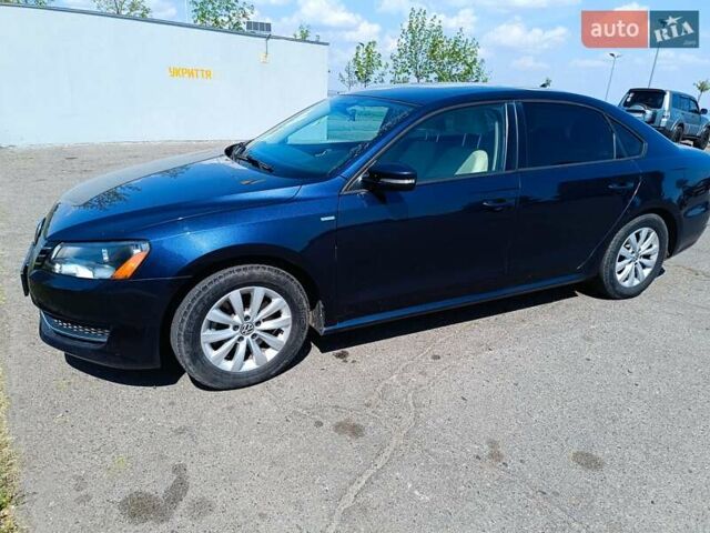 Синий Фольксваген Пассат, объемом двигателя 1.8 л и пробегом 177 тыс. км за 10500 $, фото 1 на Automoto.ua