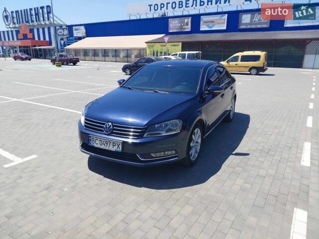 Синій Фольксваген Пассат, об'ємом двигуна 1.6 л та пробігом 249 тис. км за 10200 $, фото 1 на Automoto.ua