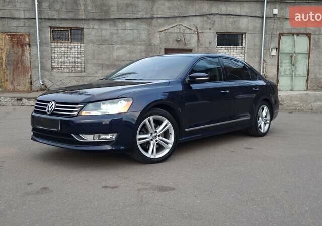 Синій Фольксваген Пассат, об'ємом двигуна 1.8 л та пробігом 197 тис. км за 10500 $, фото 1 на Automoto.ua