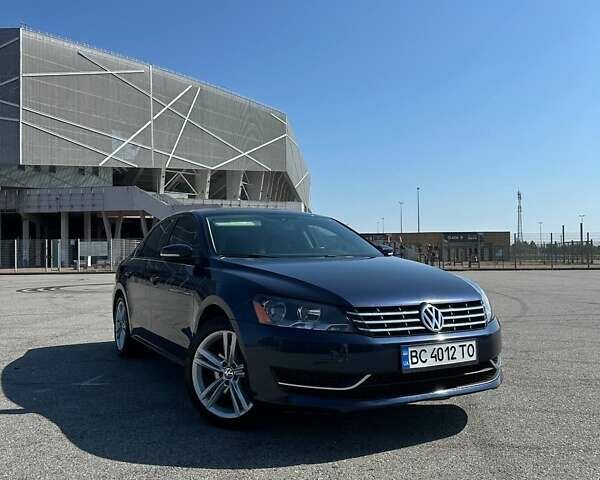 Синий Фольксваген Пассат, объемом двигателя 2 л и пробегом 195 тыс. км за 11500 $, фото 1 на Automoto.ua