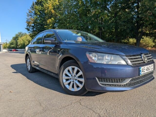 Синій Фольксваген Пассат, об'ємом двигуна 1.8 л та пробігом 219 тис. км за 8000 $, фото 1 на Automoto.ua