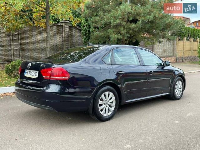 Синий Фольксваген Пассат, объемом двигателя 1.8 л и пробегом 163 тыс. км за 8500 $, фото 1 на Automoto.ua