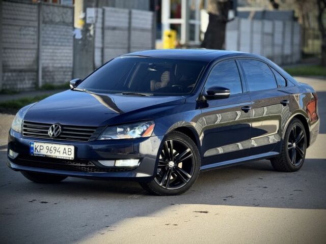 Синий Фольксваген Пассат, объемом двигателя 2 л и пробегом 190 тыс. км за 12800 $, фото 1 на Automoto.ua