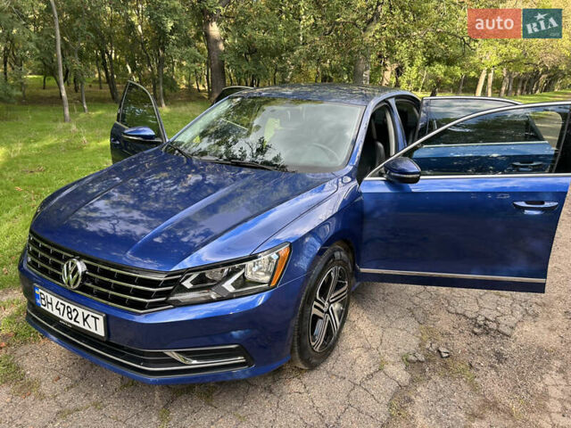 Синій Фольксваген Пассат, об'ємом двигуна 1.8 л та пробігом 112 тис. км за 12400 $, фото 1 на Automoto.ua