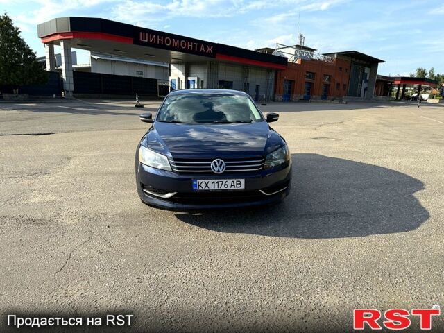 Синій Фольксваген Пассат, об'ємом двигуна 1.8 л та пробігом 132 тис. км за 9700 $, фото 1 на Automoto.ua