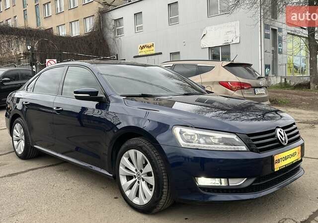 Синий Фольксваген Пассат, объемом двигателя 1.8 л и пробегом 150 тыс. км за 9700 $, фото 1 на Automoto.ua
