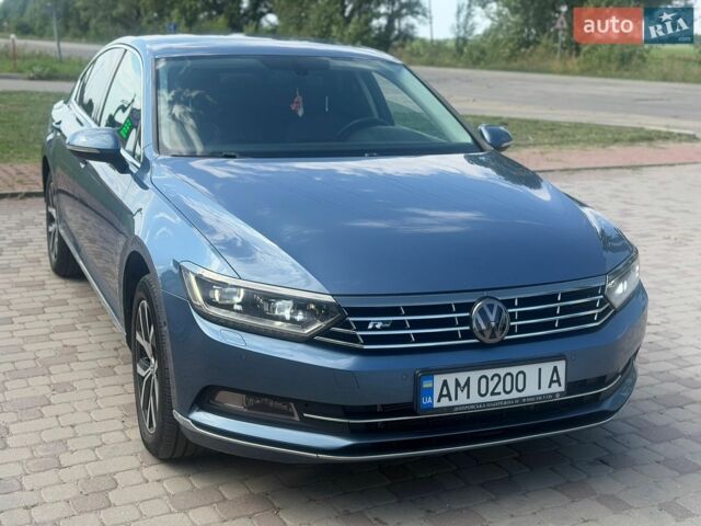 Синій Фольксваген Пассат, об'ємом двигуна 1.97 л та пробігом 387 тис. км за 14000 $, фото 1 на Automoto.ua