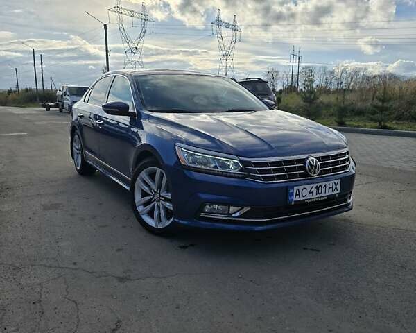 Фольксваген Пассат 2016 в Луцке на Automoto.ua Синий Фольксваген Пассат, объемом двигателя 1.8 л и пробегом 255 тыс. км за 12199 $, фото 1 на Automoto.ua