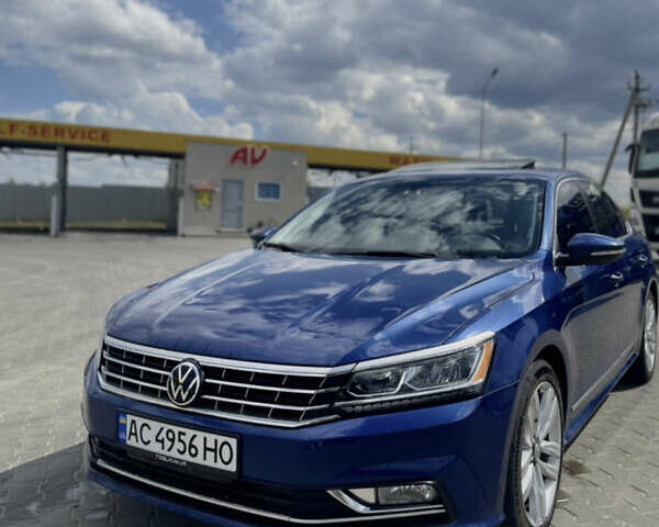 Синій Фольксваген Пассат, об'ємом двигуна 1.8 л та пробігом 226 тис. км за 12999 $, фото 1 на Automoto.ua