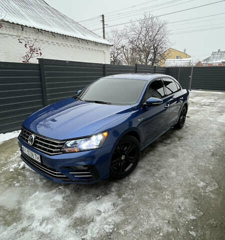 Синий Фольксваген Пассат, объемом двигателя 1.8 л и пробегом 179 тыс. км за 12950 $, фото 1 на Automoto.ua