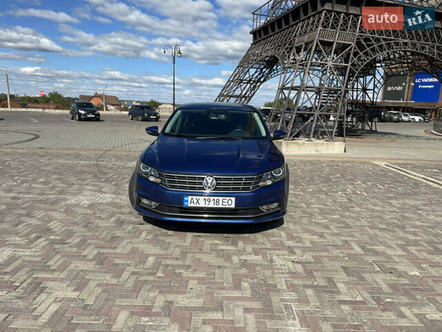 Синій Фольксваген Пассат, об'ємом двигуна 1.8 л та пробігом 120 тис. км за 15000 $, фото 1 на Automoto.ua