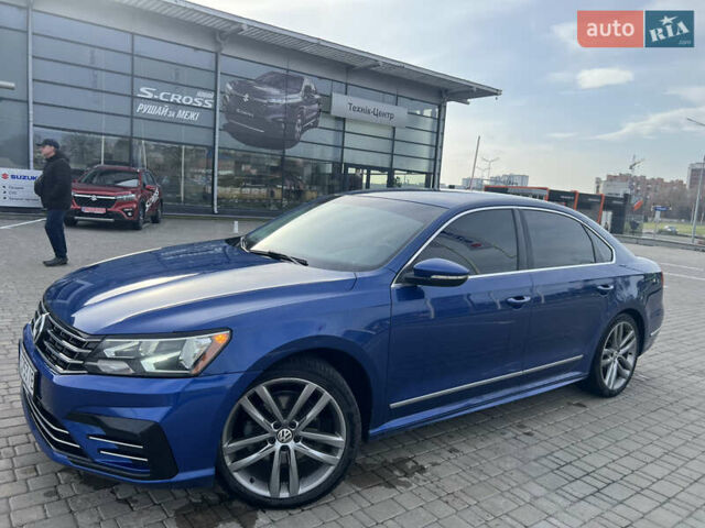 Синий Фольксваген Пассат, объемом двигателя 1.8 л и пробегом 100 тыс. км за 15200 $, фото 1 на Automoto.ua