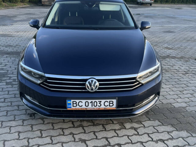 Синій Фольксваген Пассат, об'ємом двигуна 2 л та пробігом 115 тис. км за 21999 $, фото 1 на Automoto.ua