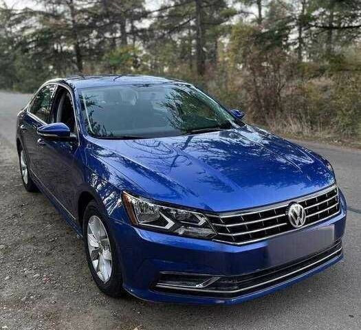 Синий Фольксваген Пассат, объемом двигателя 2 л и пробегом 67 тыс. км за 9900 $, фото 1 на Automoto.ua