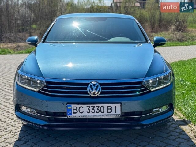 Синий Фольксваген Пассат, объемом двигателя 1.97 л и пробегом 262 тыс. км за 15500 $, фото 1 на Automoto.ua