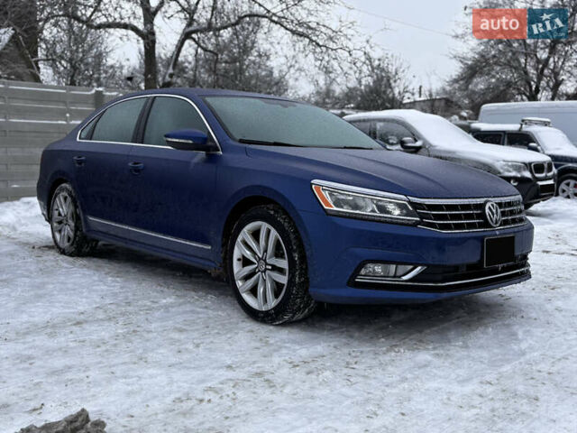 Синій Фольксваген Пассат, об'ємом двигуна 1.8 л та пробігом 150 тис. км за 13400 $, фото 1 на Automoto.ua