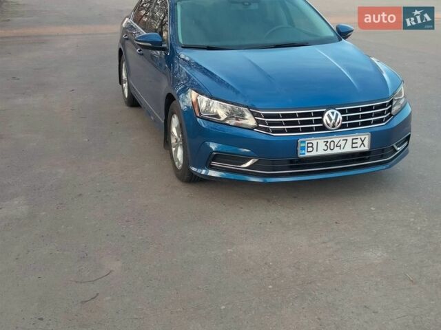 Синій Фольксваген Пассат, об'ємом двигуна 1.8 л та пробігом 121 тис. км за 12700 $, фото 1 на Automoto.ua