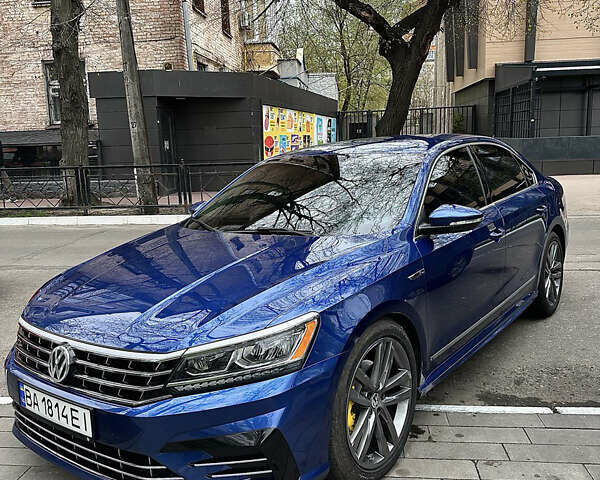 Синий Фольксваген Пассат, объемом двигателя 1.8 л и пробегом 110 тыс. км за 15500 $, фото 1 на Automoto.ua