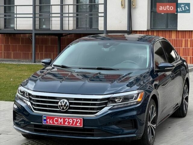 Синий Фольксваген Пассат, объемом двигателя 2 л и пробегом 112 тыс. км за 16700 $, фото 1 на Automoto.ua