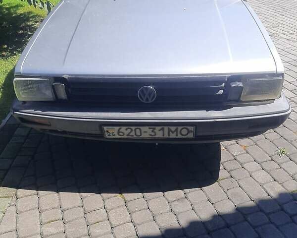 Синий Фольксваген Пассат, объемом двигателя 0 л и пробегом 300 тыс. км за 1200 $, фото 1 на Automoto.ua