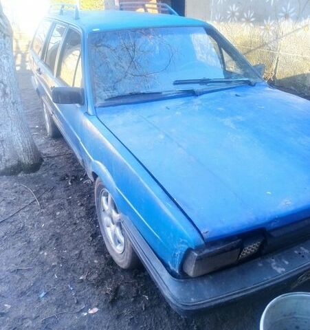 Синій Фольксваген Пассат, об'ємом двигуна 1.8 л та пробігом 258 тис. км за 400 $, фото 1 на Automoto.ua