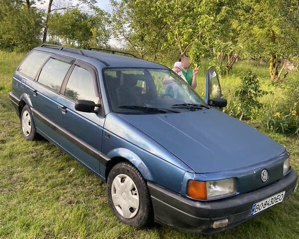 Синій Фольксваген Пассат, об'ємом двигуна 1.8 л та пробігом 390 тис. км за 1750 $, фото 1 на Automoto.ua