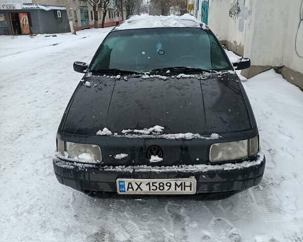 Синій Фольксваген Пассат, об'ємом двигуна 2 л та пробігом 100 тис. км за 1400 $, фото 1 на Automoto.ua