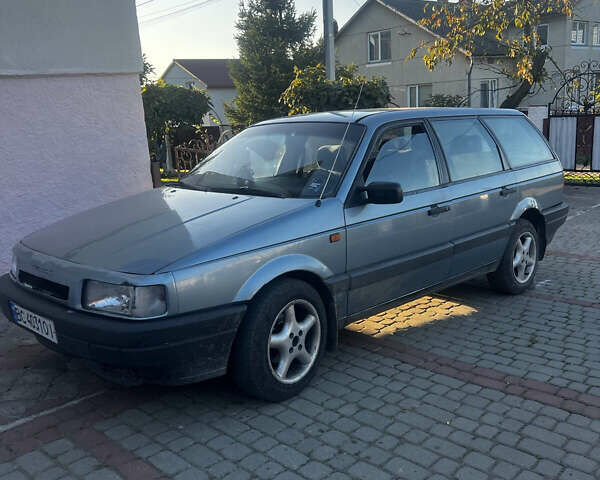 Синий Фольксваген Пассат, объемом двигателя 1.9 л и пробегом 382 тыс. км за 1650 $, фото 1 на Automoto.ua