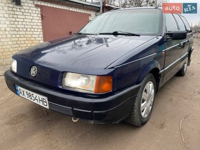 Синий Фольксваген Пассат, объемом двигателя 1.98 л и пробегом 290 тыс. км за 1999 $, фото 1 на Automoto.ua