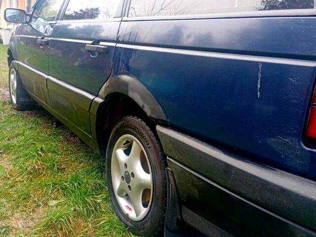 Синій Фольксваген Пассат, об'ємом двигуна 1.8 л та пробігом 25 тис. км за 1550 $, фото 1 на Automoto.ua